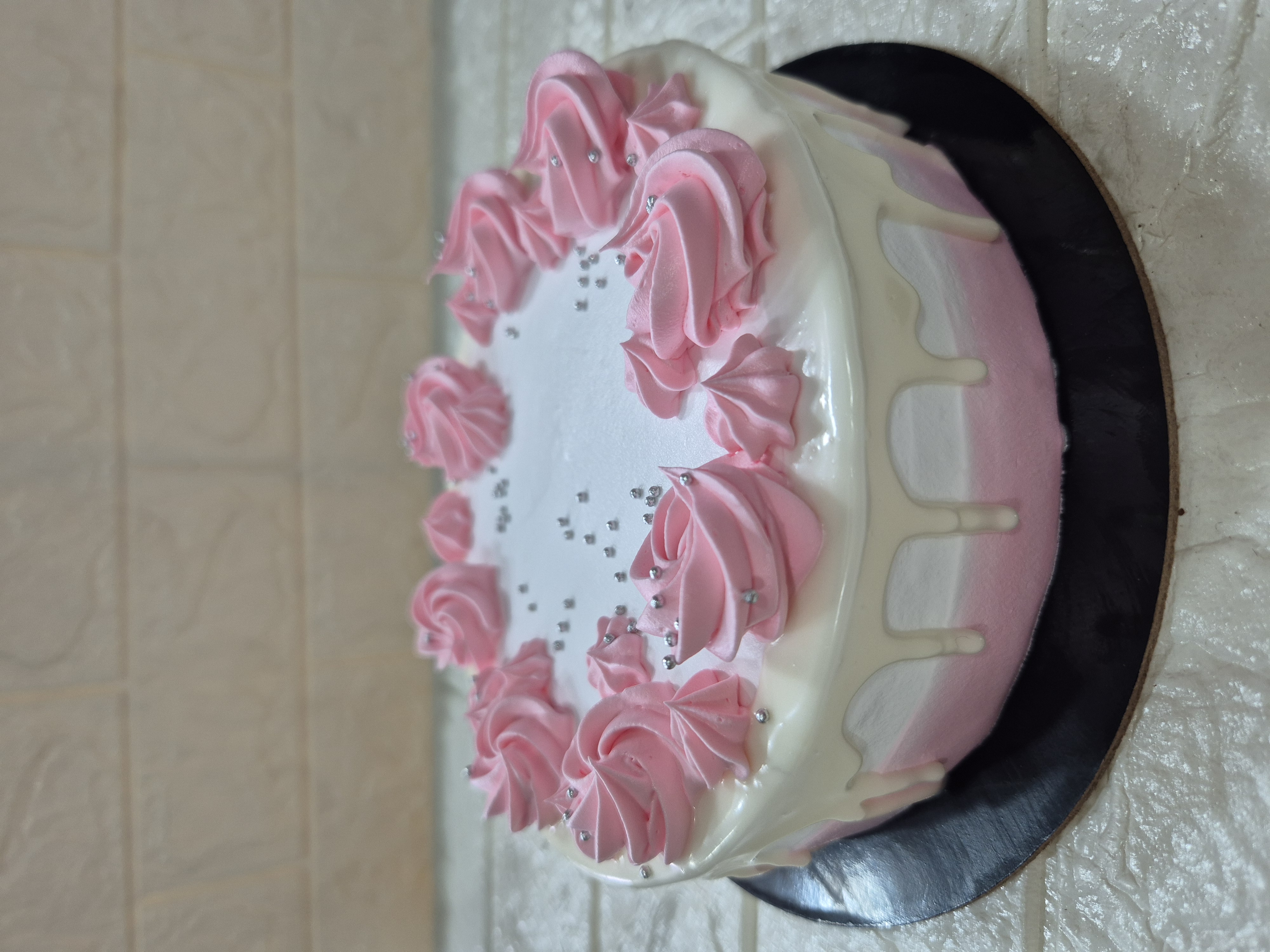White Forest Cake